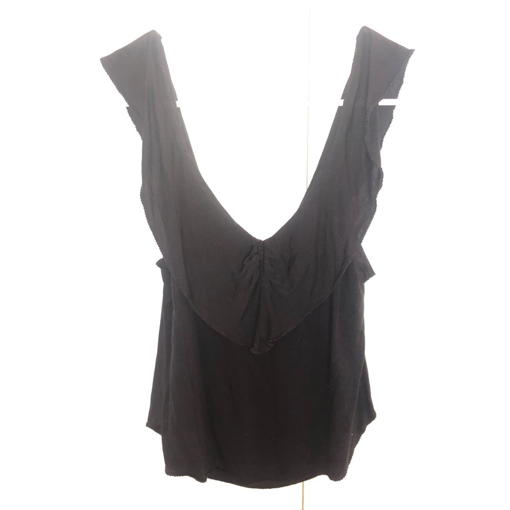 Forever 21 Sleeveless Blouse